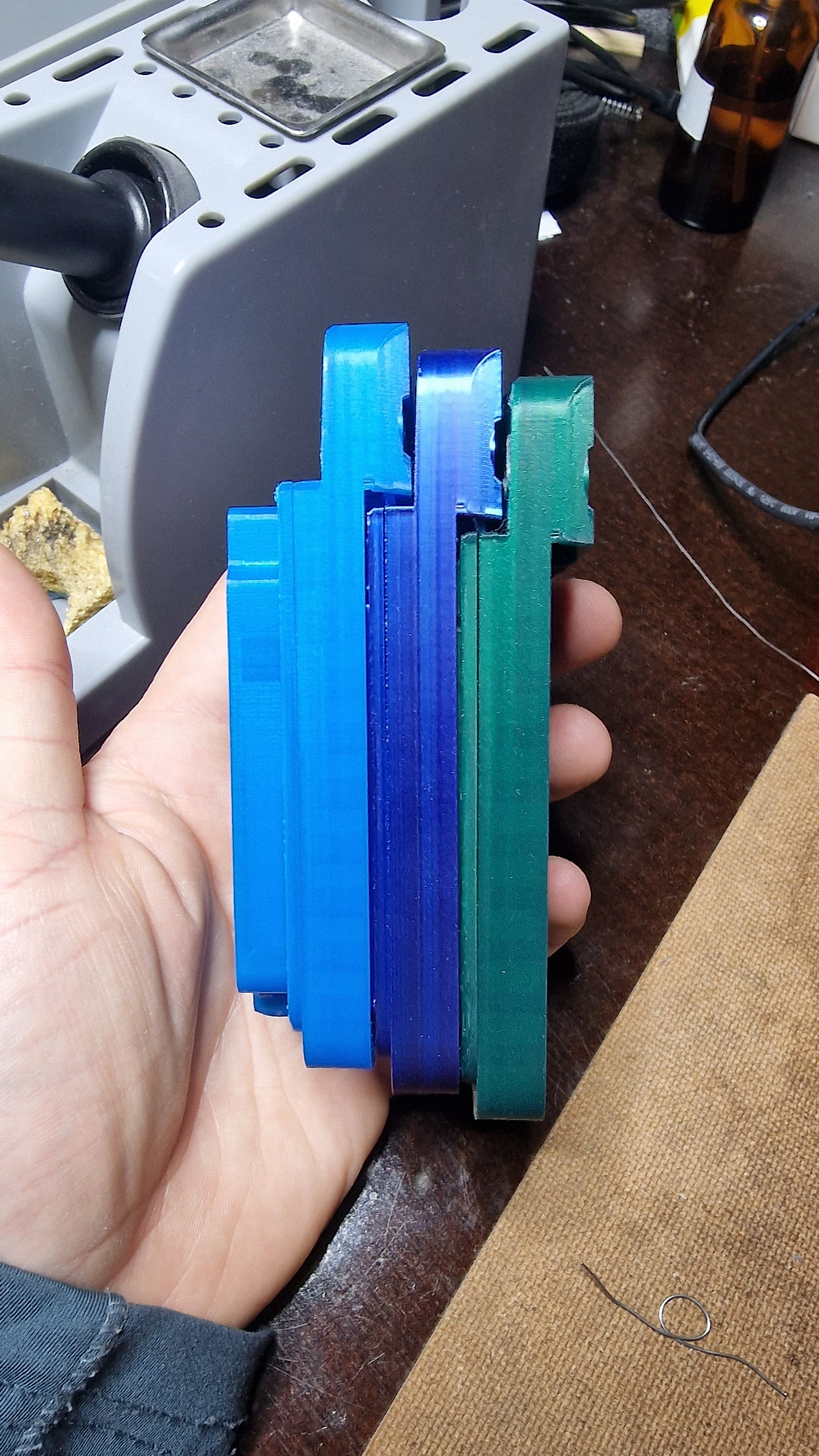 Sandwi(t)ch Battery Adapter